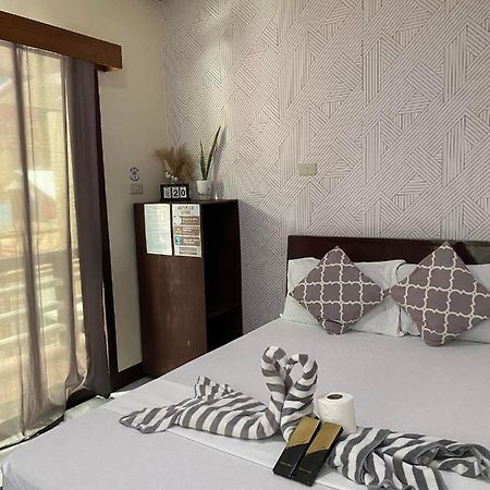 Mia Affordable Rooms Ел Нидо Екстериор снимка