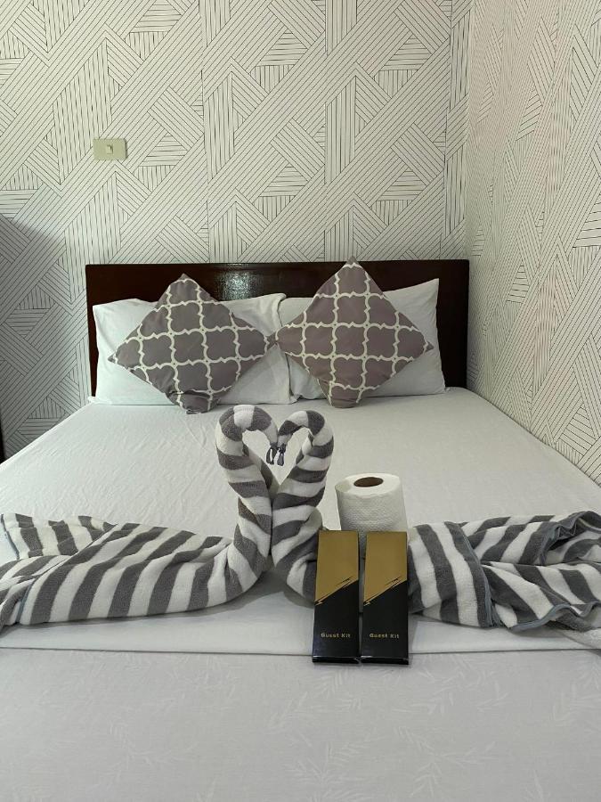 Mia Affordable Rooms Ел Нидо Екстериор снимка