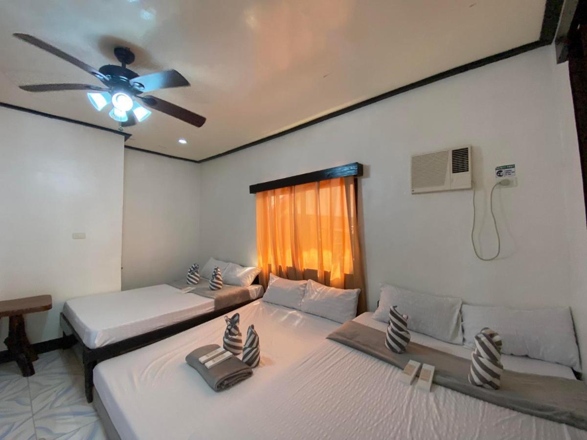 Mia Affordable Rooms Ел Нидо Екстериор снимка