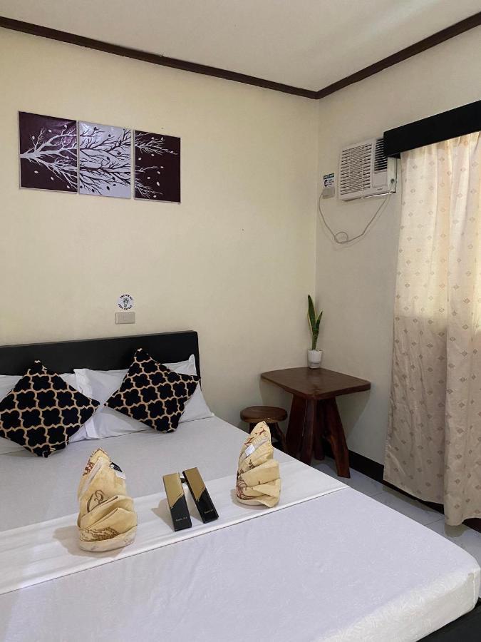 Mia Affordable Rooms Ел Нидо Екстериор снимка